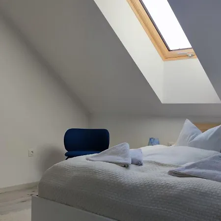 Antmann Bor Terasz Szallas 3*