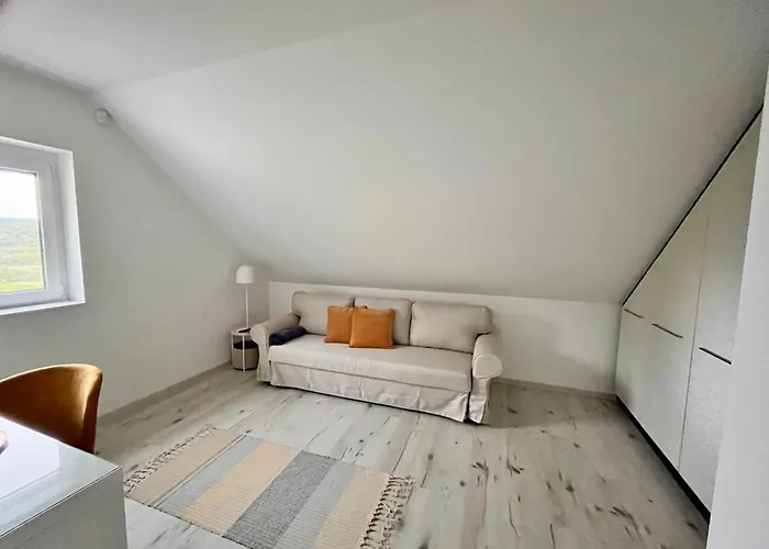 לינה וארוחת בוקר Antmann Bor Terasz Szallas 3*