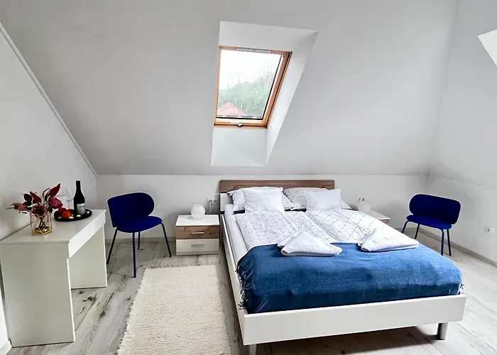 Antmann Bor Terasz Szallas לינה וארוחת בוקר